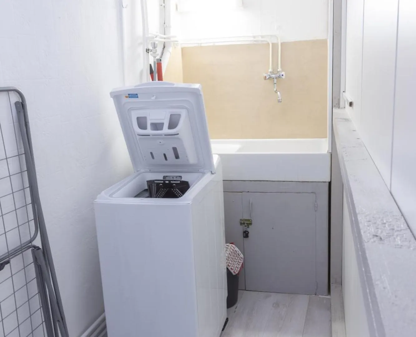 Havre Midi - Tv, Wifi, Cosy - Centre Ville 蒙特利马尔 0*,  法国